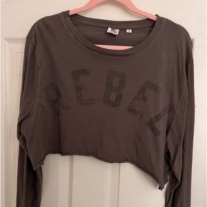 Cropped long sleeve